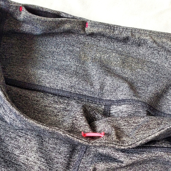 3 for $20 | Victoria's Secret | VSX | Leggings | size S/M - Picture 3 of 4